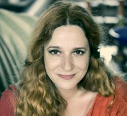 rejoin synantiseis me mousikous evanthia rempoutsika foto